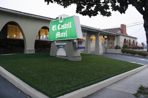 El Castell Motel image 3